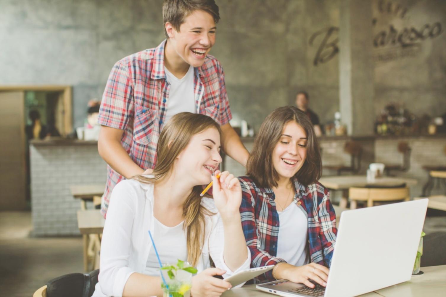Professionelle Unternehmensanalyse und Bewertungsmethoden